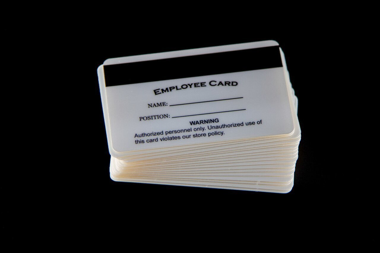 pcAmerica Employee Access Magnetic Swipe Cards (5 Pack) High Quality - NEW